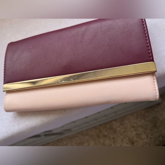 Color block wallet - Picture 6 of 6